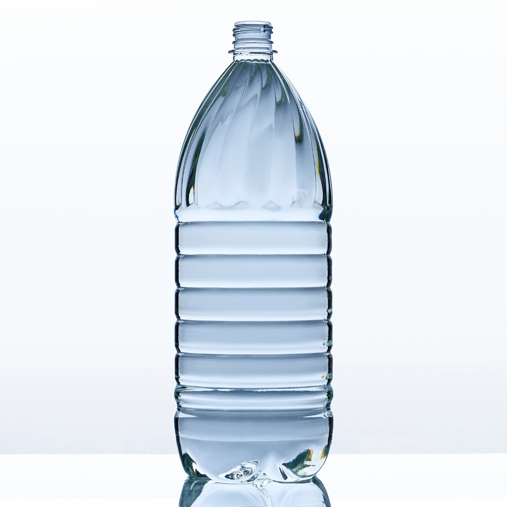Пэт 2. Бутылка ПЭТ 2,0л бесцветная. ПЭТ бутылка 1 л 28 мм прозрачная. Бутылка 1.5 литра. Бутылки пластиковые 1.5 л.